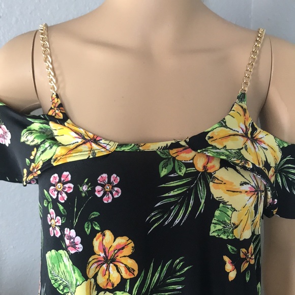 First Love Women’s Blouse - Picture 3 of 11